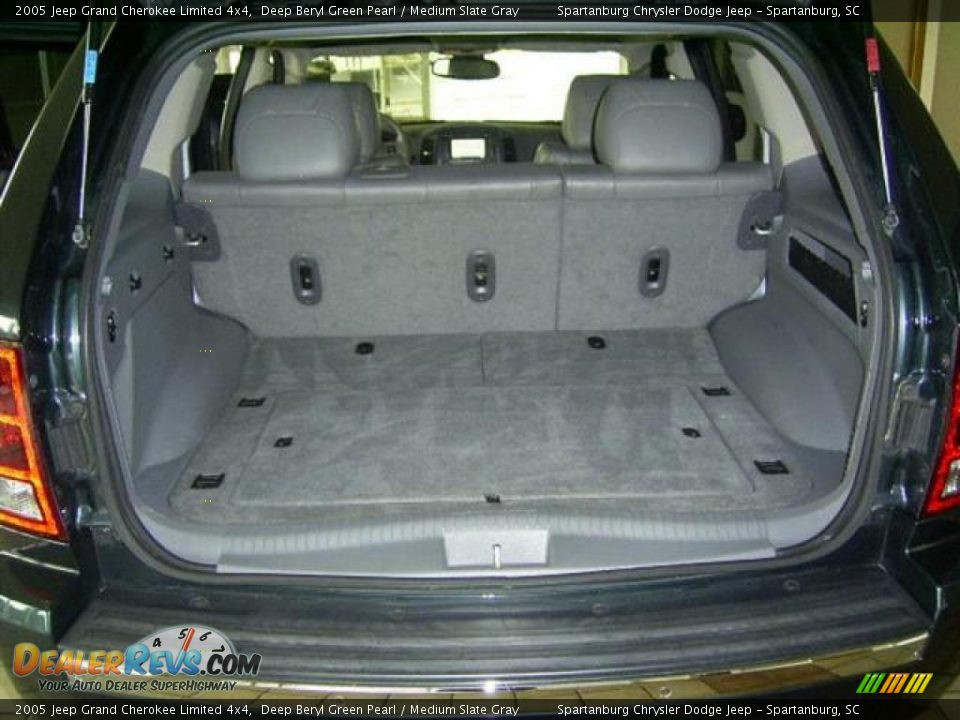 2005 Jeep Grand Cherokee Limited 4x4 Deep Beryl Green Pearl / Medium Slate Gray Photo #18