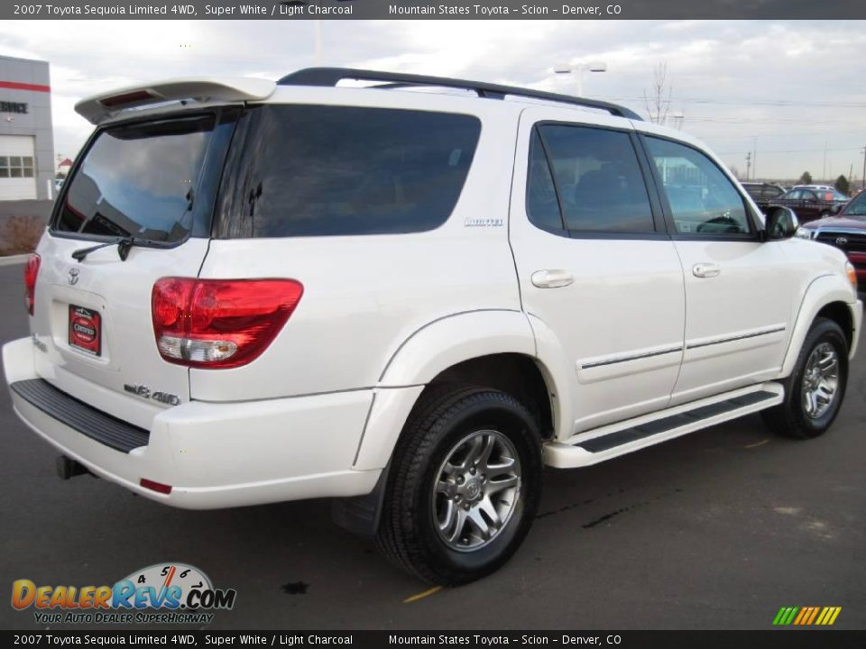 2007 Toyota Sequoia Limited 4WD Super White / Light Charcoal Photo #2