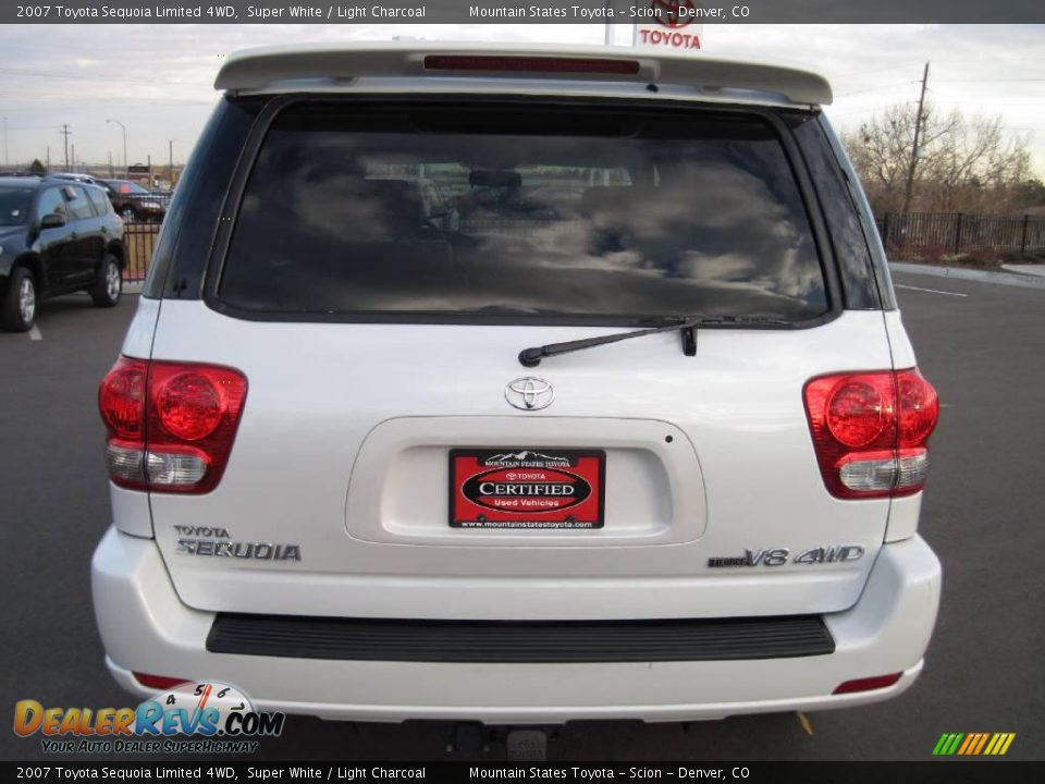 2007 Toyota Sequoia Limited 4WD Super White / Light Charcoal Photo #3