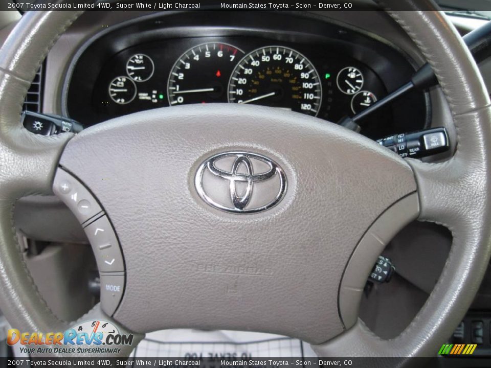2007 Toyota Sequoia Limited 4WD Super White / Light Charcoal Photo #16