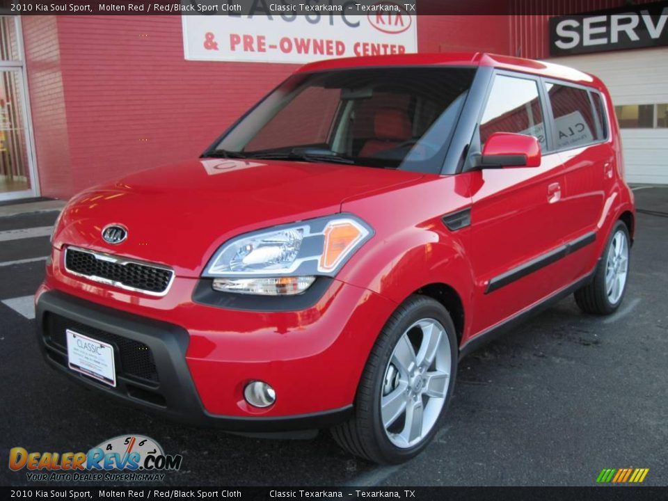 2010 Kia Soul Sport Molten Red / Red/Black Sport Cloth Photo #1