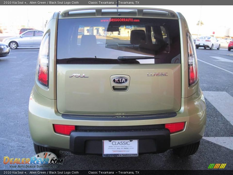 2010 Kia Soul + Alien Green / Black Soul Logo Cloth Photo #6