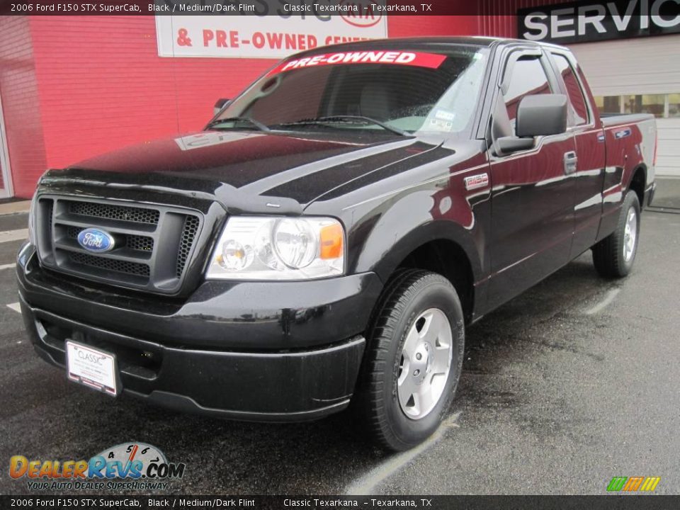 2006 Ford F150 STX SuperCab Black / Medium/Dark Flint Photo #1