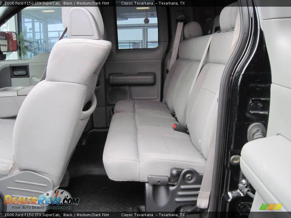 2006 Ford F150 STX SuperCab Black / Medium/Dark Flint Photo #10