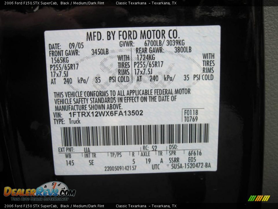 2006 Ford F150 STX SuperCab Black / Medium/Dark Flint Photo #13