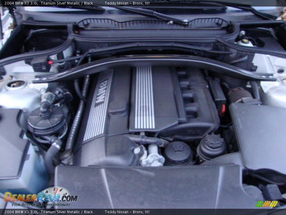 2004 BMW X3 3.0i Titanium Silver Metallic / Black Photo #32