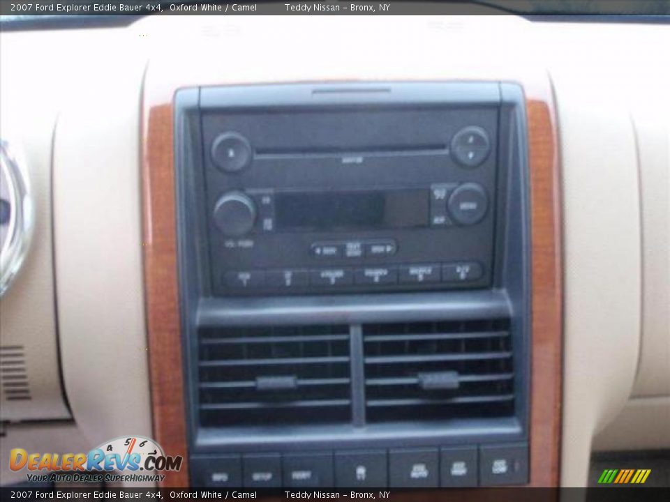 2007 Ford Explorer Eddie Bauer 4x4 Oxford White / Camel Photo #10
