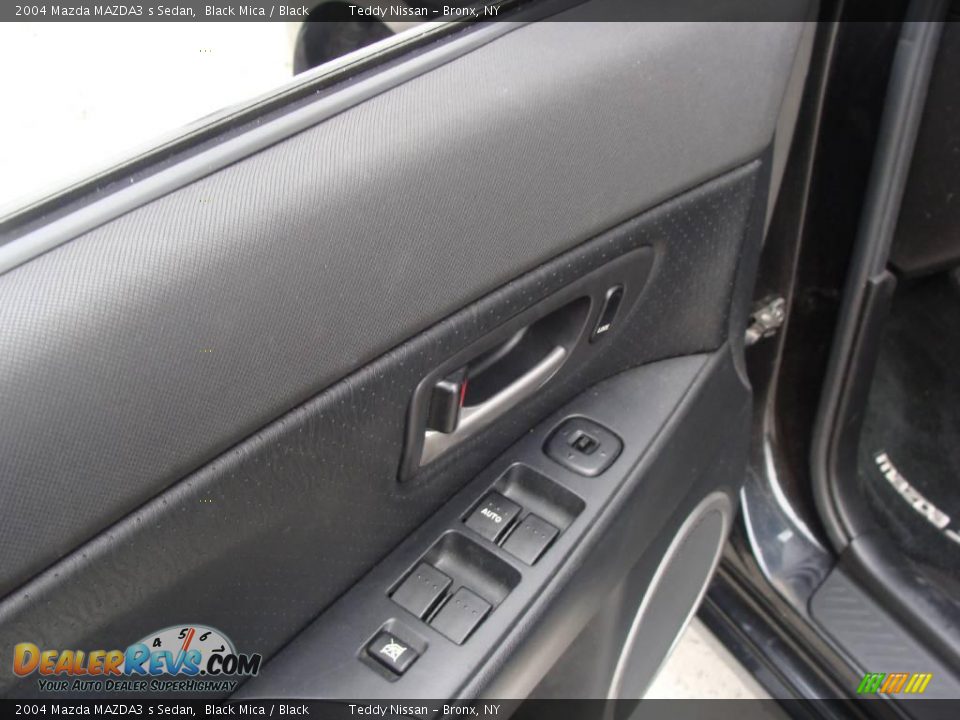 2004 Mazda MAZDA3 s Sedan Black Mica / Black Photo #10