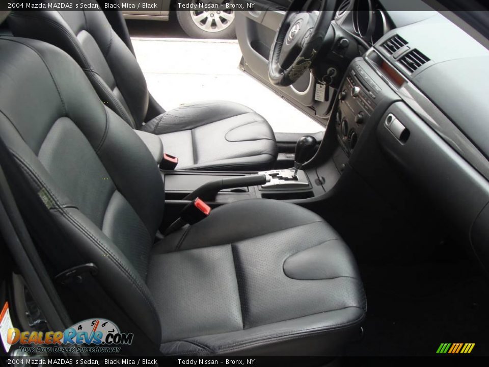 2004 Mazda MAZDA3 s Sedan Black Mica / Black Photo #14
