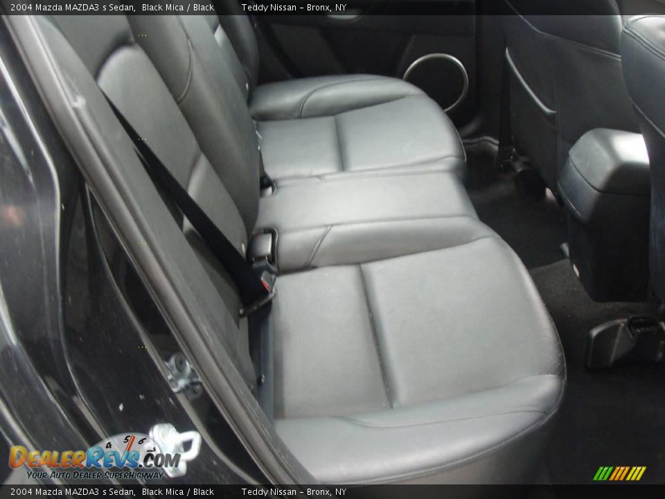 2004 Mazda MAZDA3 s Sedan Black Mica / Black Photo #15