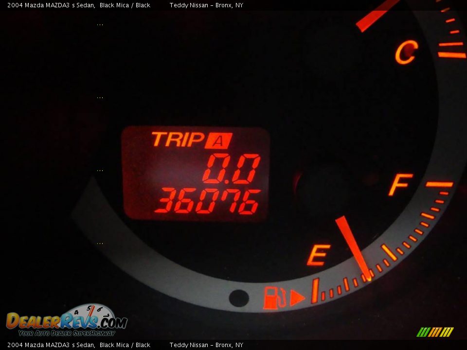 2004 Mazda MAZDA3 s Sedan Black Mica / Black Photo #23