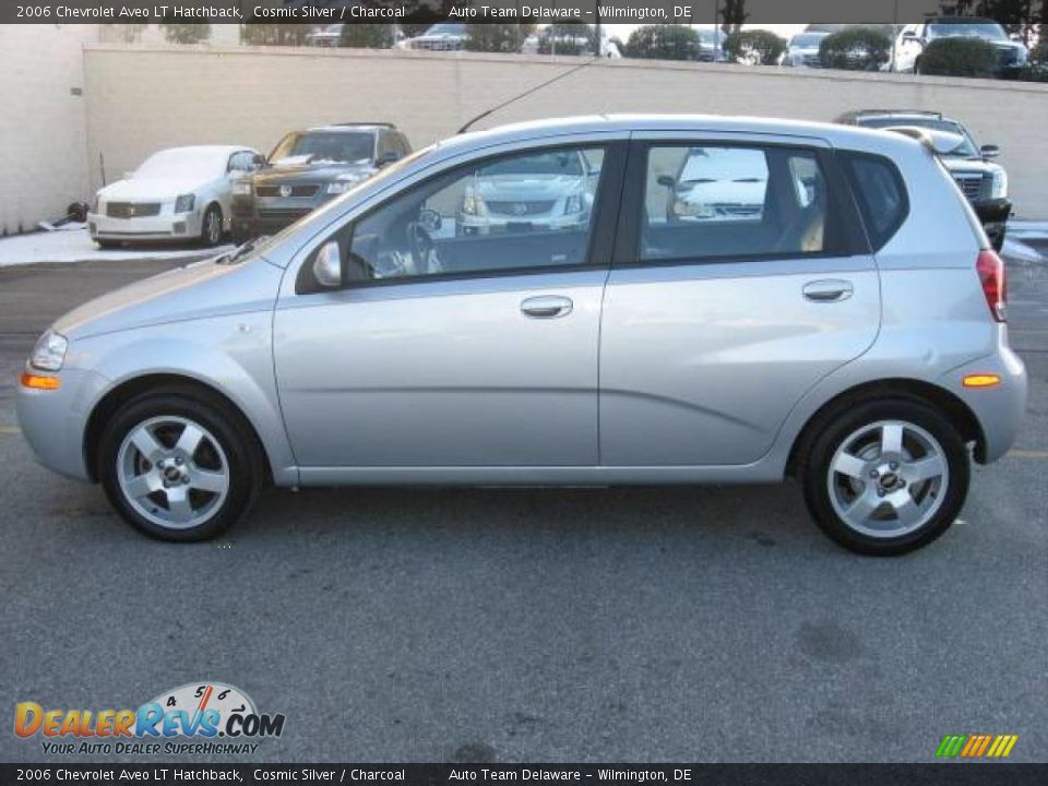 2006 Chevrolet Aveo LT Hatchback Cosmic Silver / Charcoal Photo #7