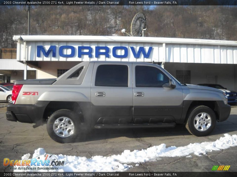 2003 Chevrolet Avalanche 1500 Z71 4x4 Light Pewter Metallic / Dark Charcoal Photo #1