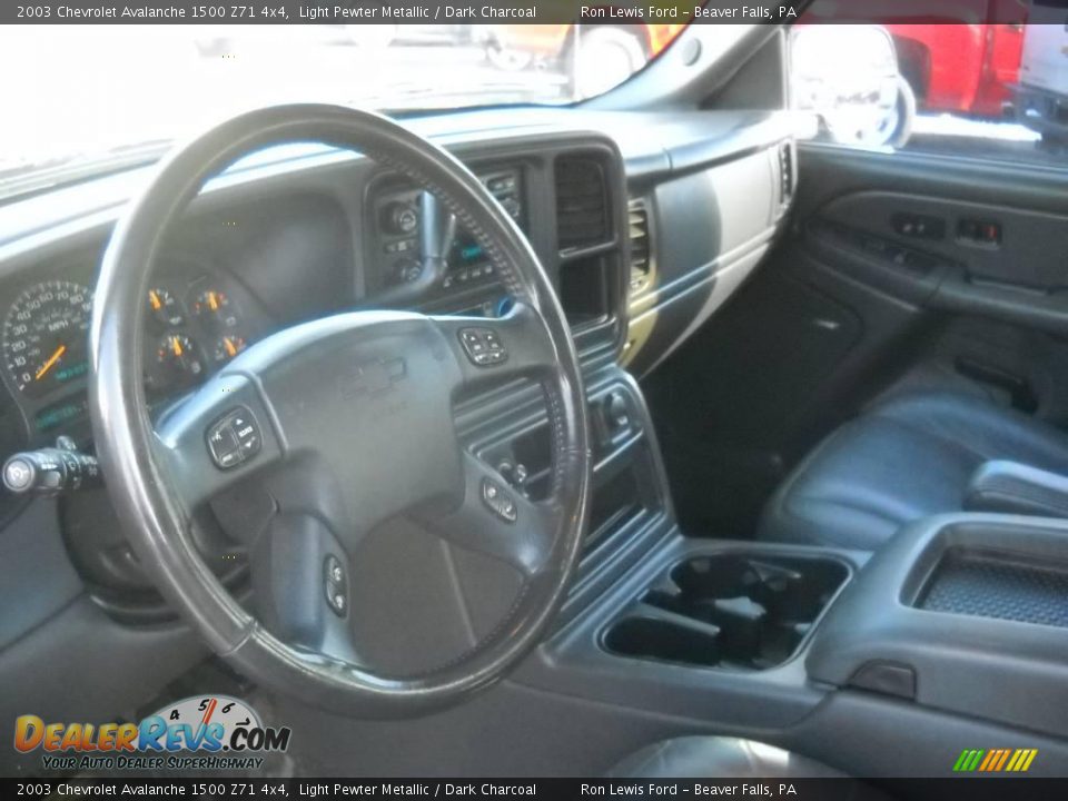 2003 Chevrolet Avalanche 1500 Z71 4x4 Light Pewter Metallic / Dark Charcoal Photo #7