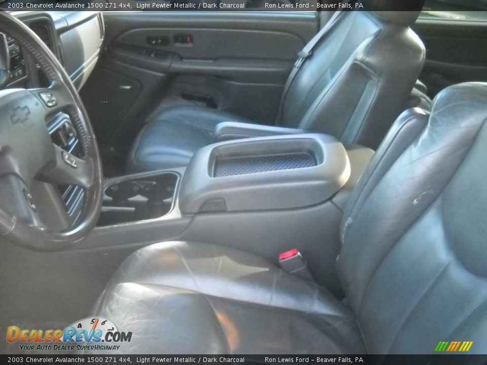 2003 Chevrolet Avalanche 1500 Z71 4x4 Light Pewter Metallic / Dark Charcoal Photo #8