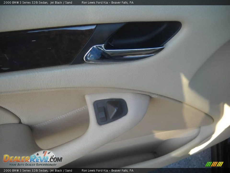 2000 BMW 3 Series 328i Sedan Jet Black / Sand Photo #21