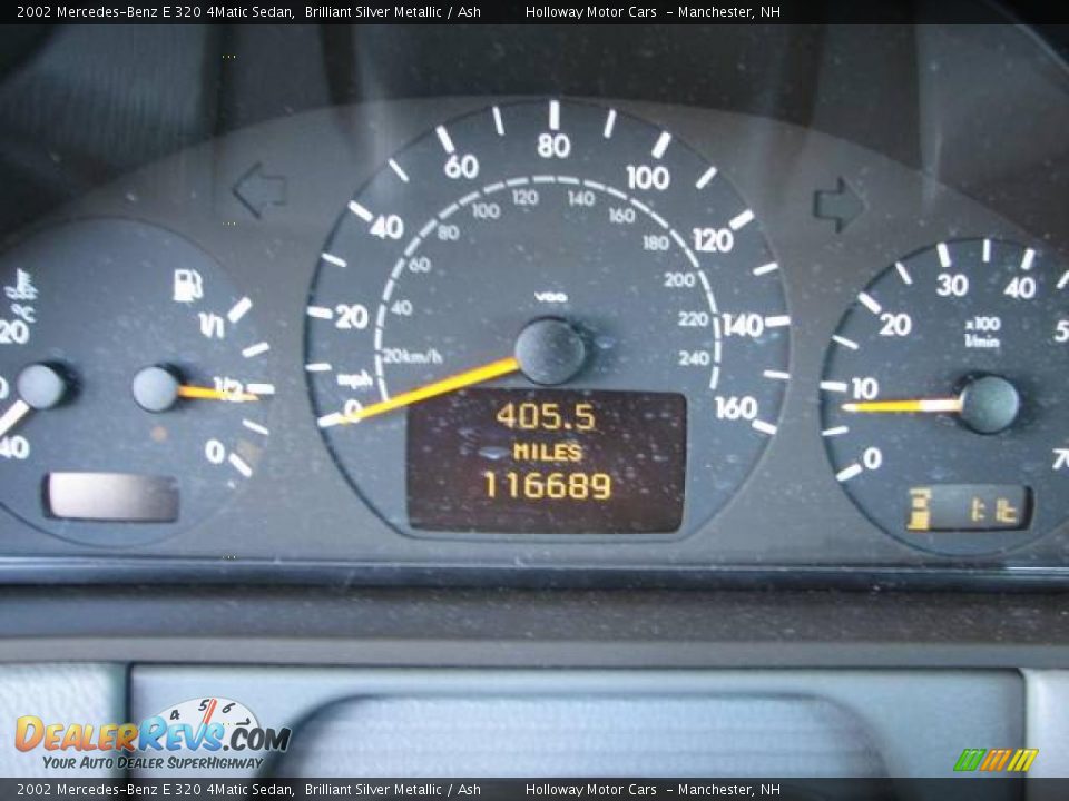 2002 Mercedes-Benz E 320 4Matic Sedan Brilliant Silver Metallic / Ash Photo #9