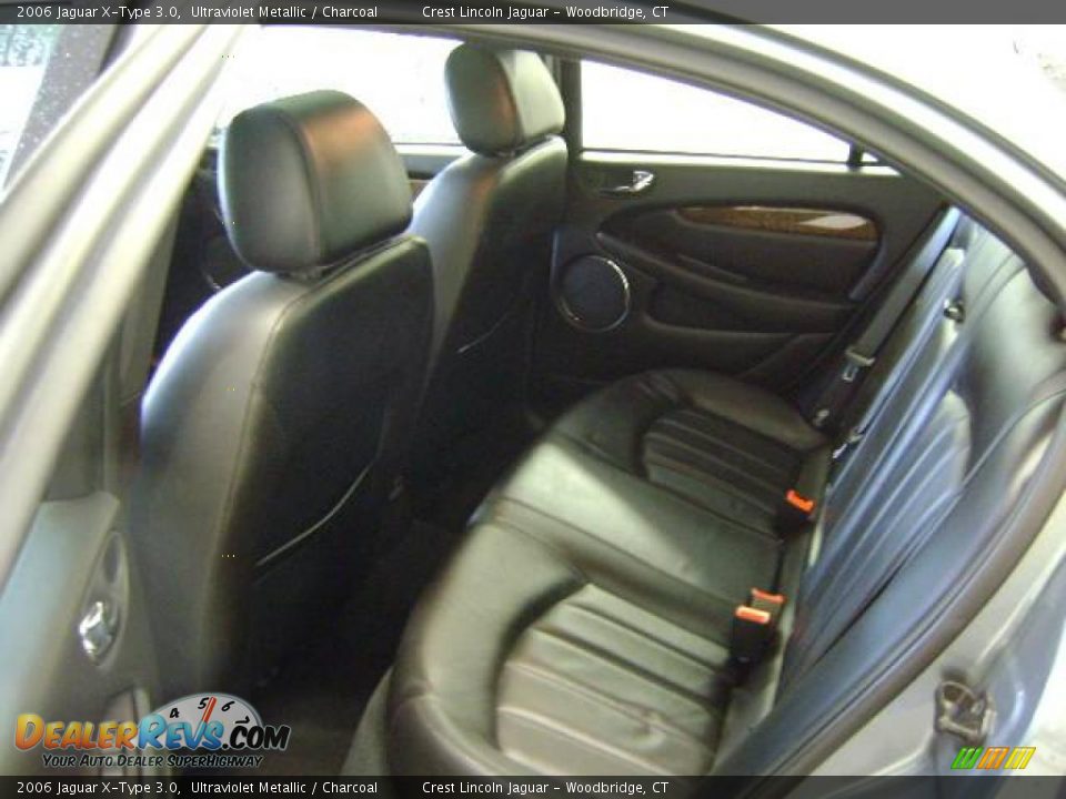 2006 Jaguar X-Type 3.0 Ultraviolet Metallic / Charcoal Photo #7
