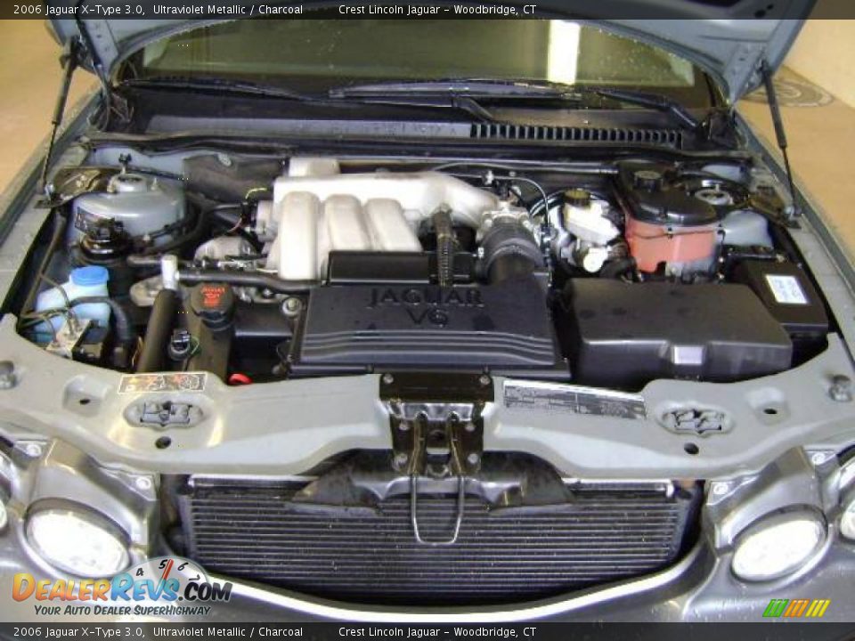2006 Jaguar X-Type 3.0 Ultraviolet Metallic / Charcoal Photo #13