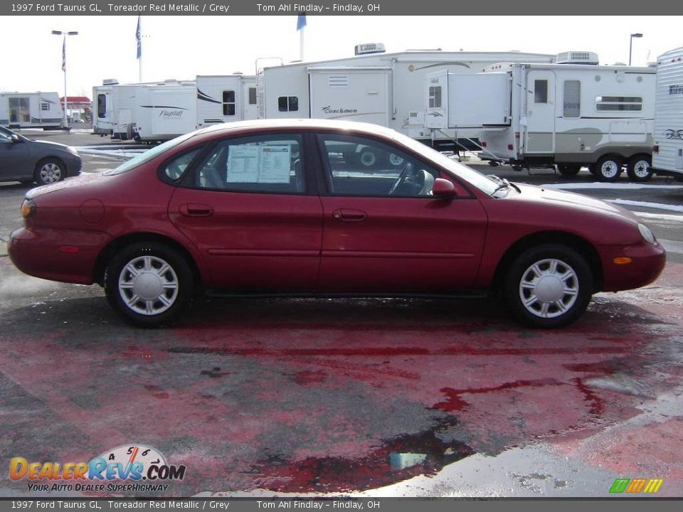 1997 Ford Taurus GL Toreador Red Metallic / Grey Photo #7