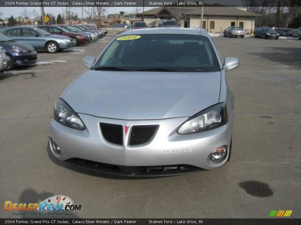 2004 Pontiac Grand Prix GT Sedan Galaxy Silver Metallic / Dark Pewter Photo #11