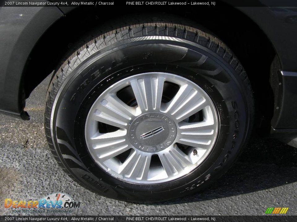 2007 Lincoln Navigator Luxury 4x4 Wheel Photo #13