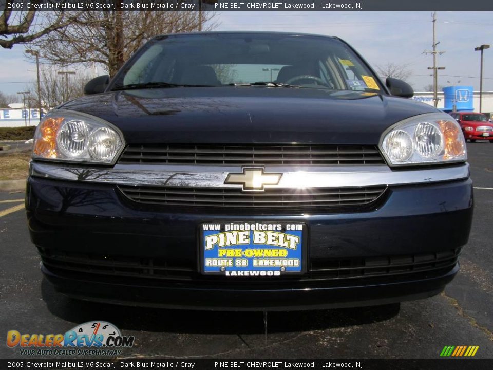 2005 Chevrolet Malibu LS V6 Sedan Dark Blue Metallic / Gray Photo #2