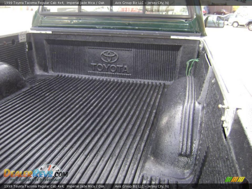 1999 Toyota Tacoma Regular Cab 4x4 Imperial Jade Mica / Oak Photo #7