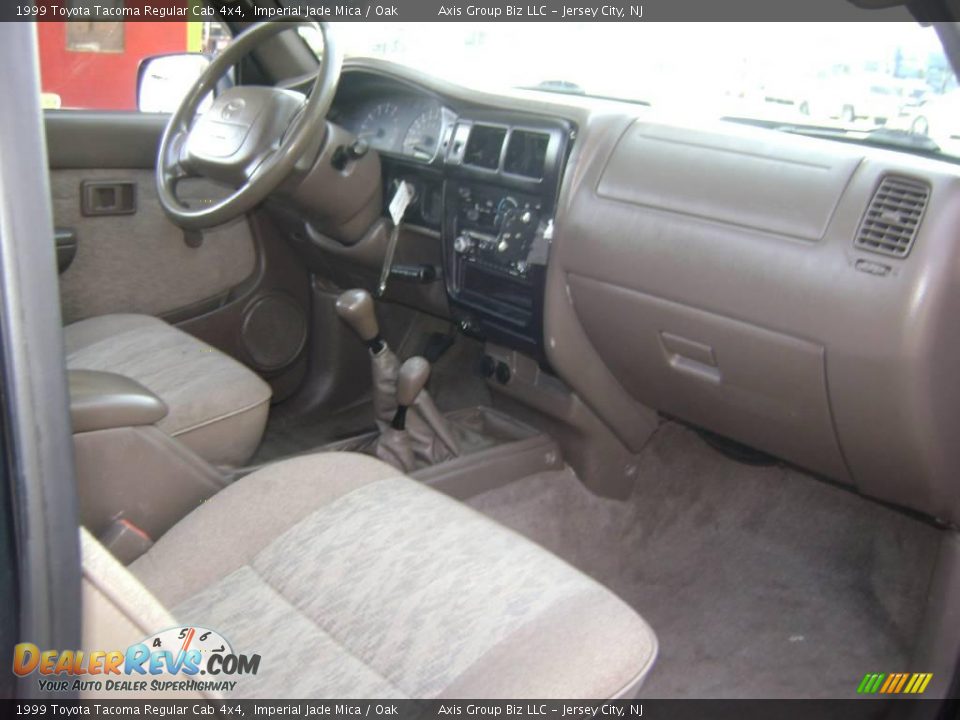 1999 Toyota Tacoma Regular Cab 4x4 Imperial Jade Mica / Oak Photo #8