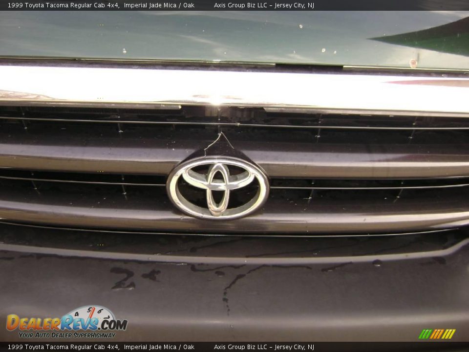1999 Toyota Tacoma Regular Cab 4x4 Imperial Jade Mica / Oak Photo #13
