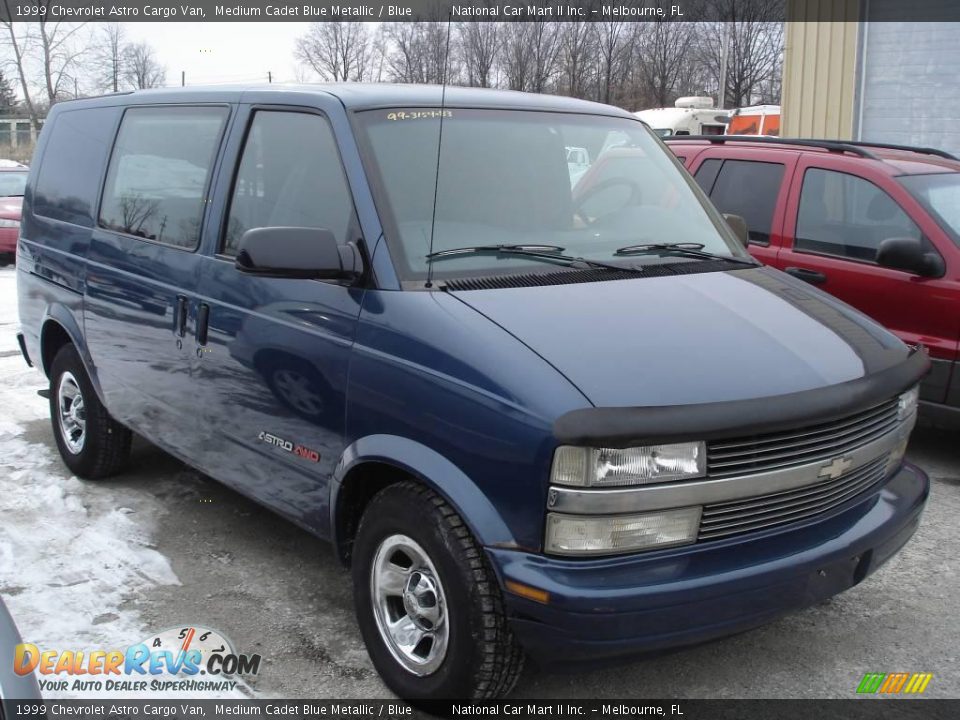 1999 Chevrolet Astro Cargo Van Medium Cadet Blue Metallic / Blue Photo #3