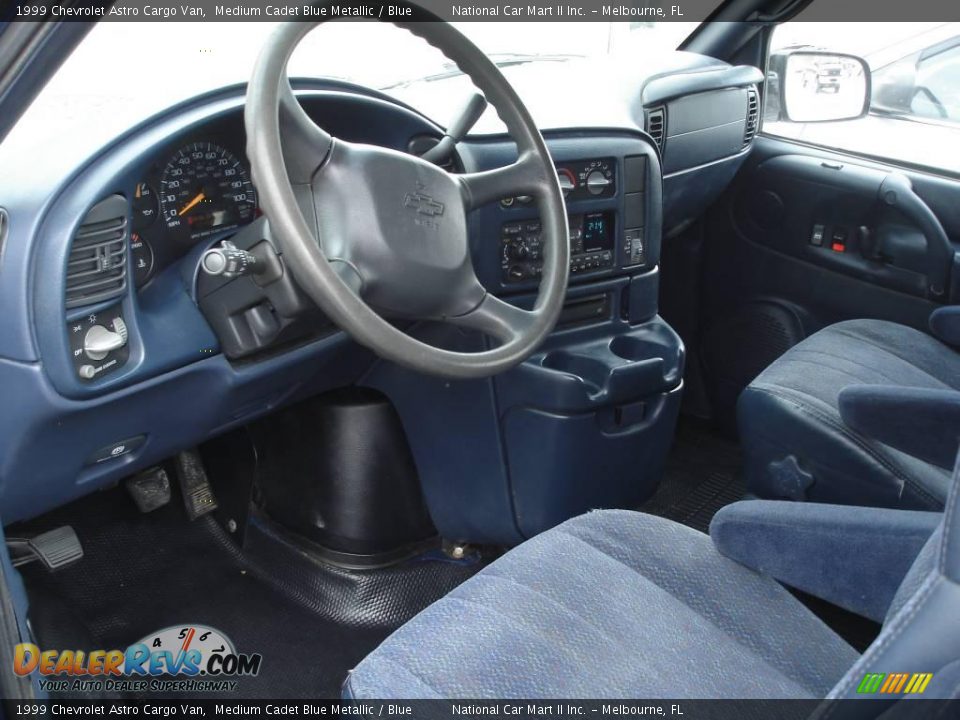1999 Chevrolet Astro Cargo Van Medium Cadet Blue Metallic / Blue Photo #6