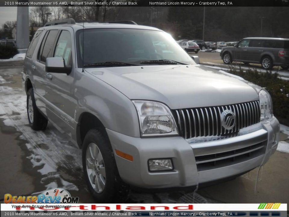 2010 Mercury Mountaineer V6 AWD Brilliant Silver Metallic / Charcoal Black Photo #15