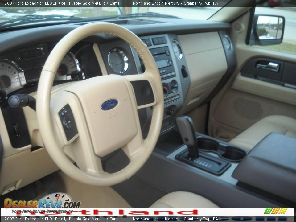 2007 Ford Expedition EL XLT 4x4 Pueblo Gold Metallic / Camel Photo #7