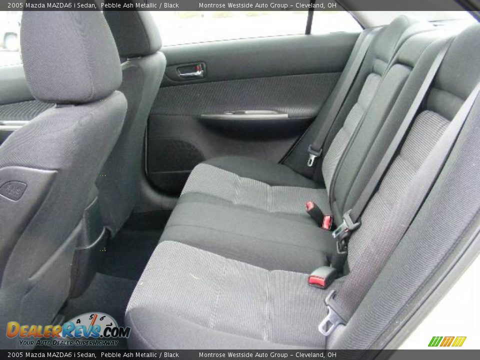 2005 Mazda MAZDA6 i Sedan Pebble Ash Metallic / Black Photo #11