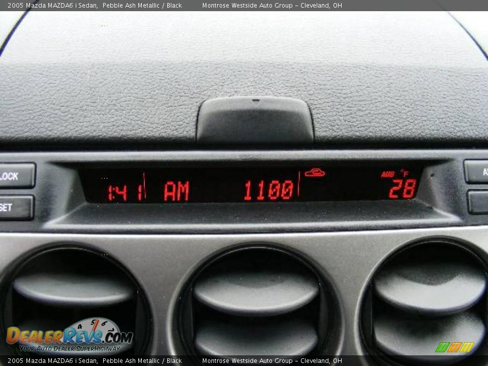 2005 Mazda MAZDA6 i Sedan Pebble Ash Metallic / Black Photo #20