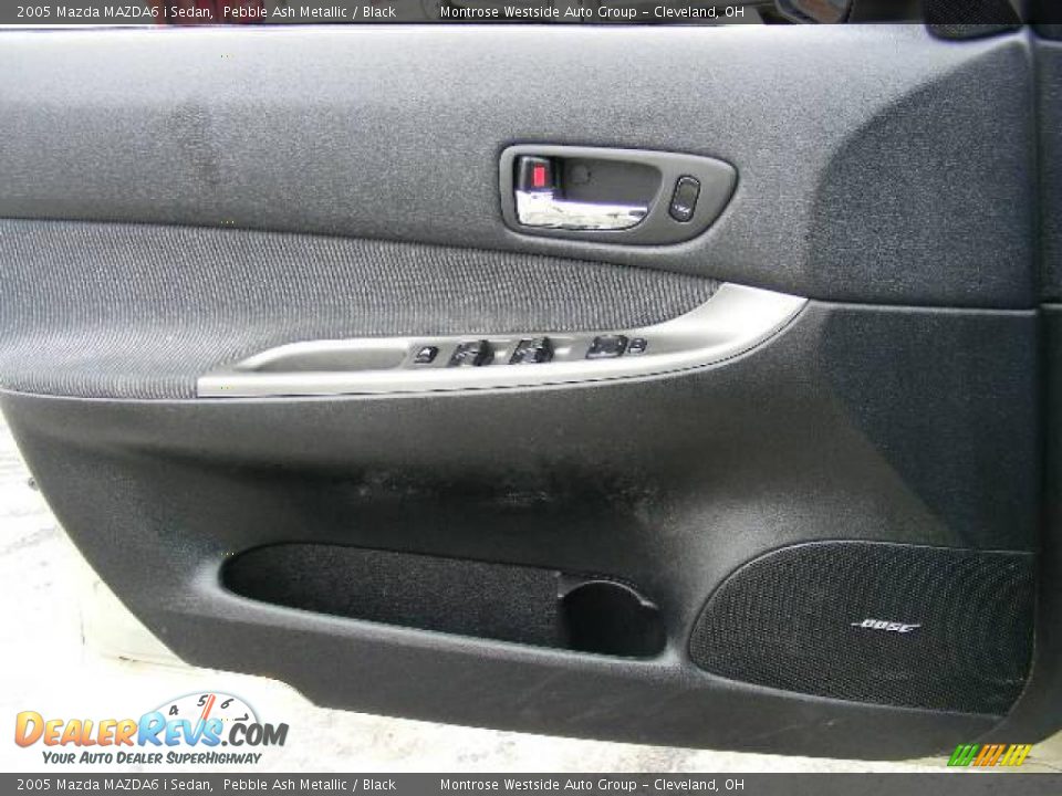 2005 Mazda MAZDA6 i Sedan Pebble Ash Metallic / Black Photo #25