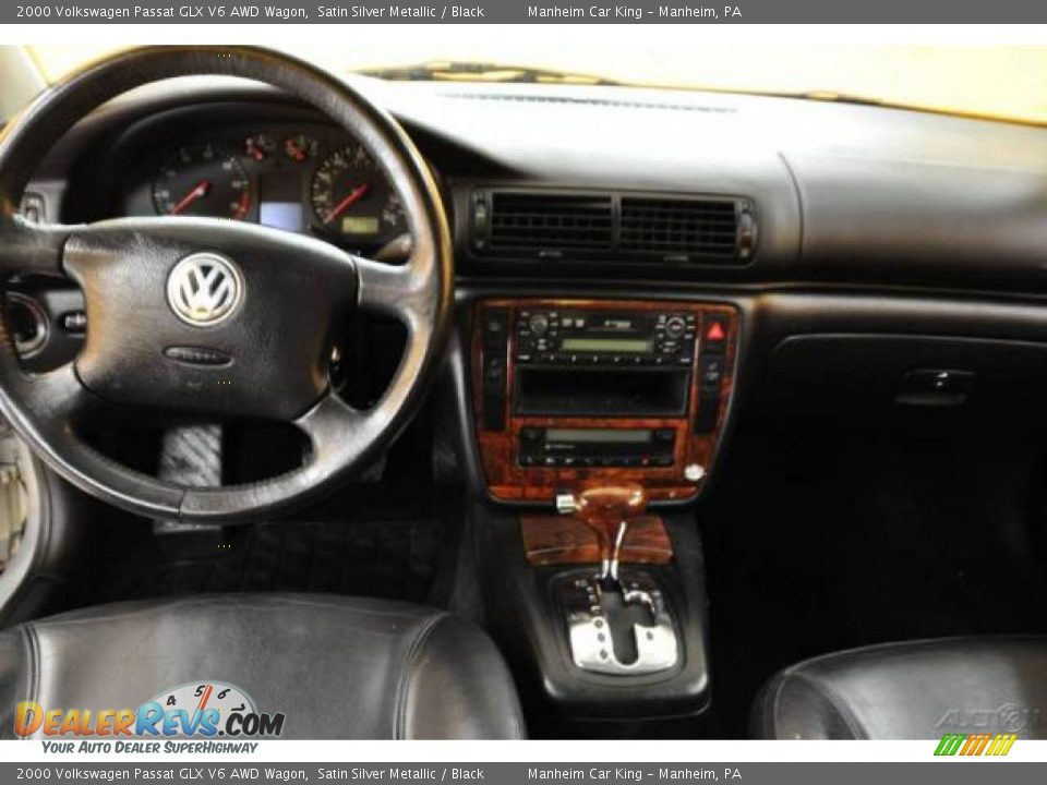 2000 Volkswagen Passat GLX V6 AWD Wagon Satin Silver Metallic / Black Photo #7