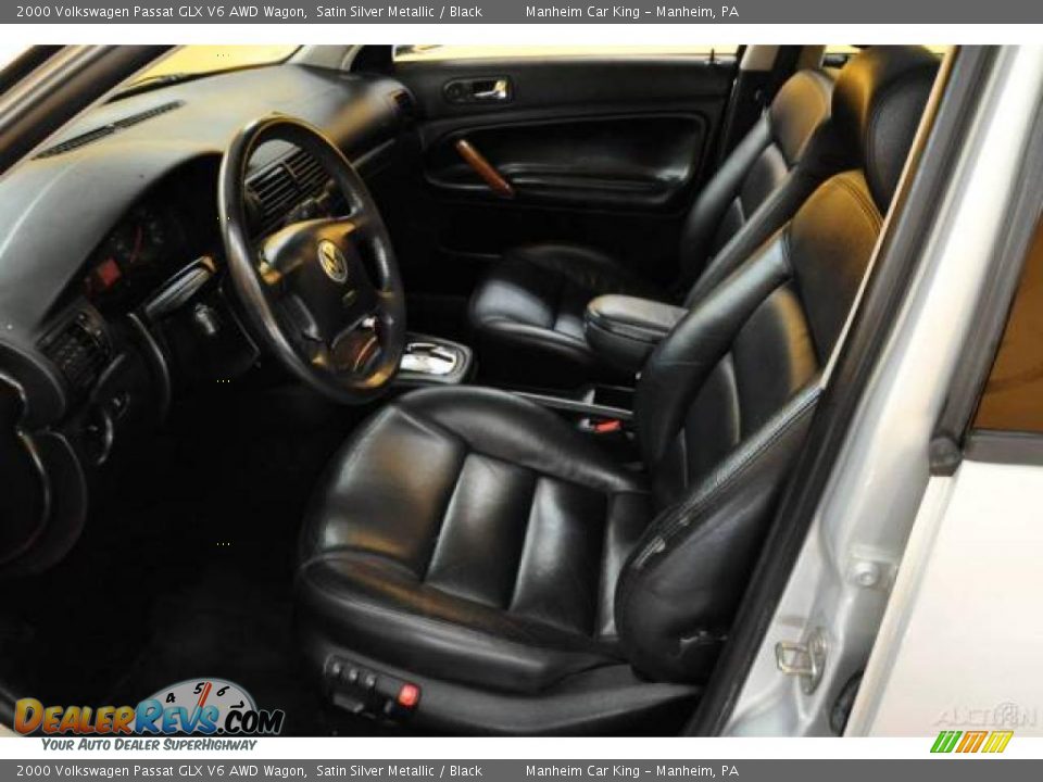 2000 Volkswagen Passat GLX V6 AWD Wagon Satin Silver Metallic / Black Photo #9
