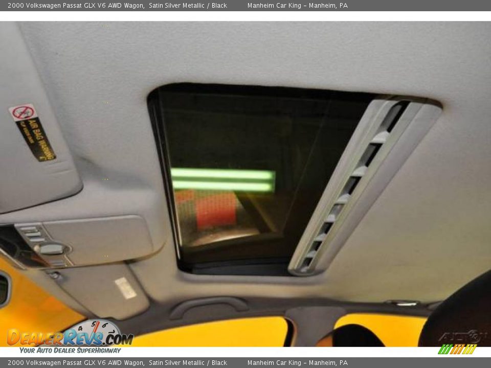 2000 Volkswagen Passat GLX V6 AWD Wagon Satin Silver Metallic / Black Photo #14