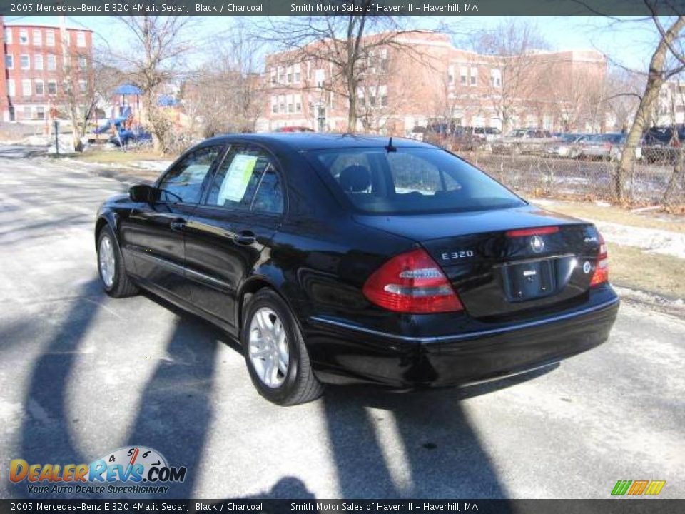 2005 Mercedes-Benz E 320 4Matic Sedan Black / Charcoal Photo #3