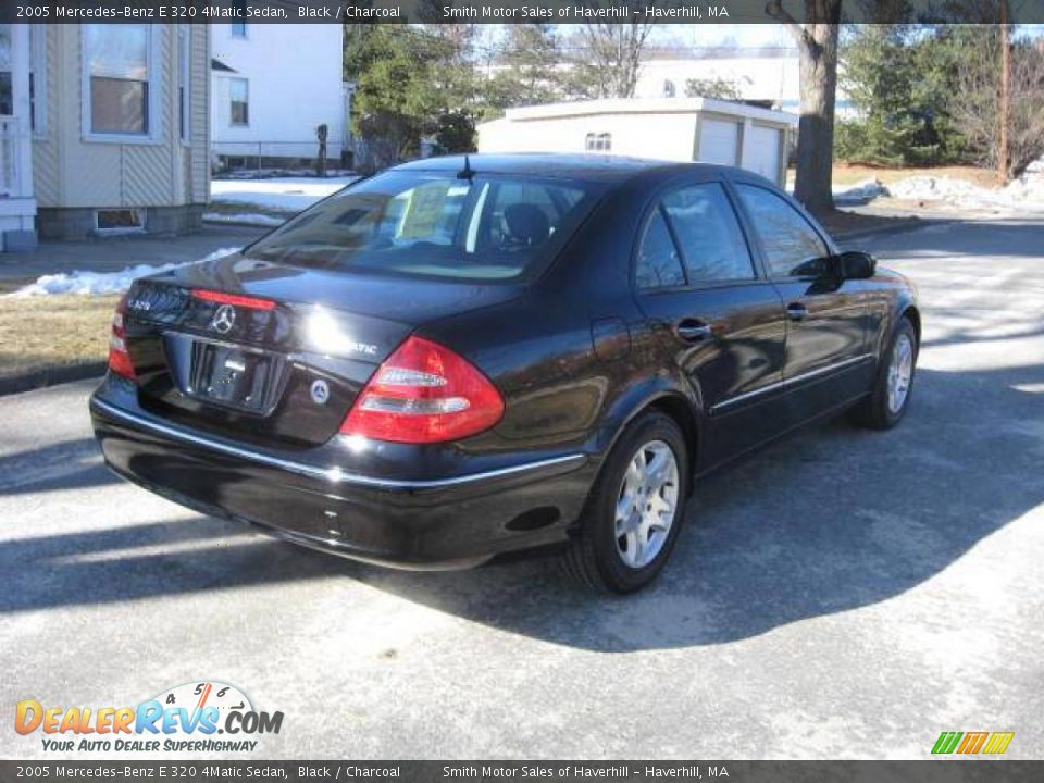 2005 Mercedes-Benz E 320 4Matic Sedan Black / Charcoal Photo #5