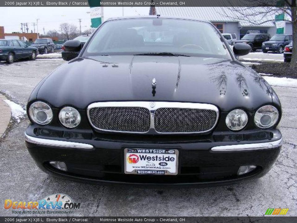 2006 Jaguar XJ XJ8 L Ebony Black / Charcoal Photo #8