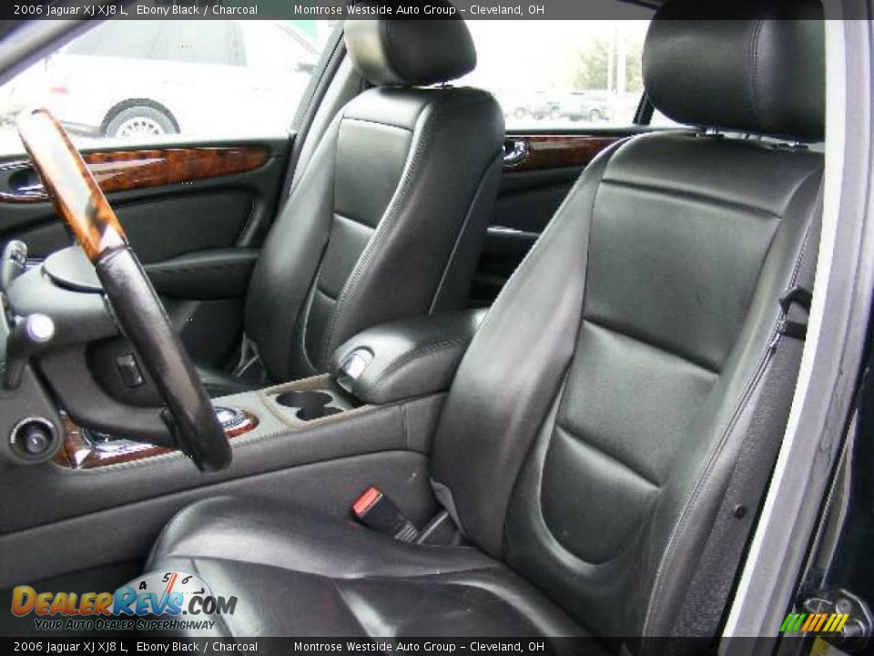 2006 Jaguar XJ XJ8 L Ebony Black / Charcoal Photo #9