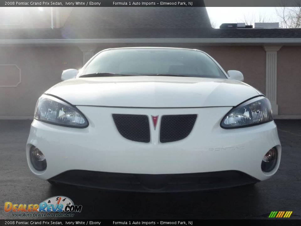 2008 Pontiac Grand Prix Sedan Ivory White / Ebony Photo #7