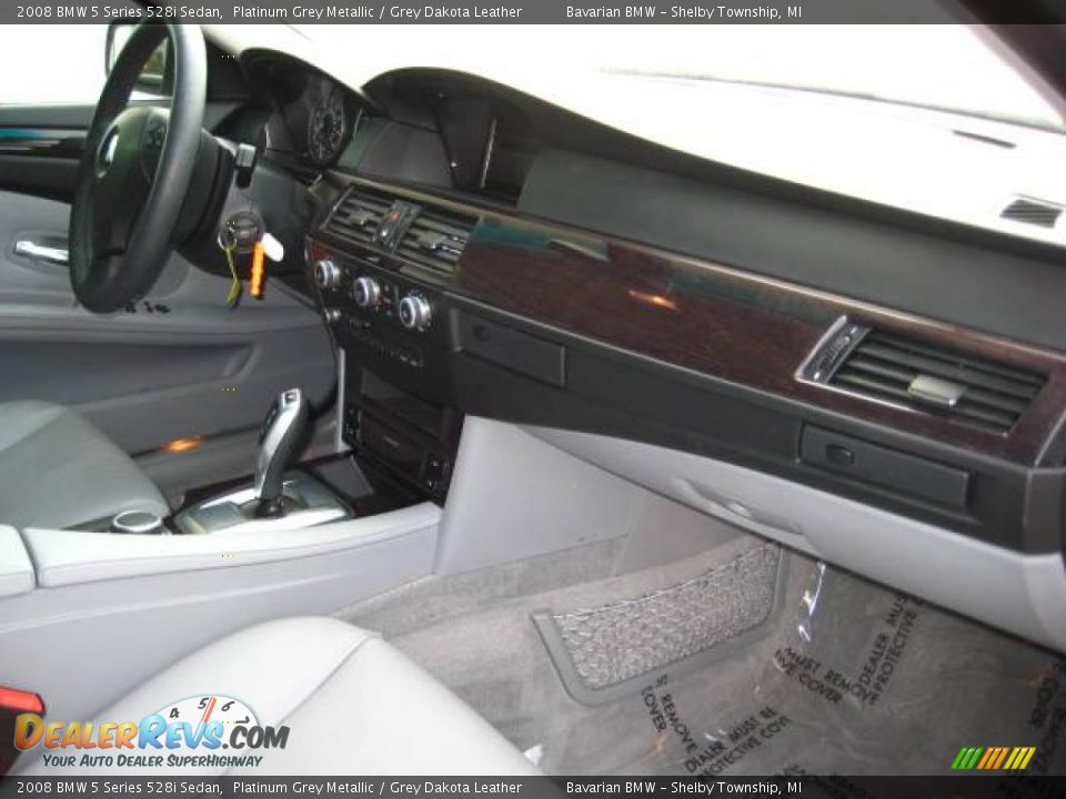 2008 BMW 5 Series 528i Sedan Platinum Grey Metallic / Grey Dakota Leather Photo #18