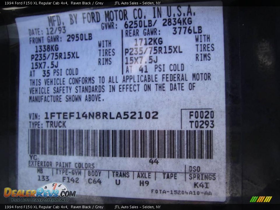 1994 Ford F150 XL Regular Cab 4x4 Raven Black / Grey Photo #16