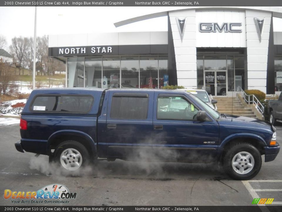 2003 Chevrolet S10 LS Crew Cab 4x4 Indigo Blue Metallic / Graphite Photo #1