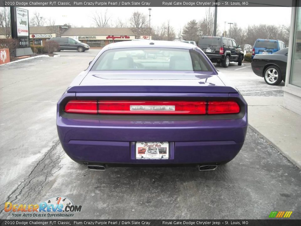 2010 Dodge Challenger R/T Classic Plum Crazy Purple Pearl / Dark Slate Gray Photo #5