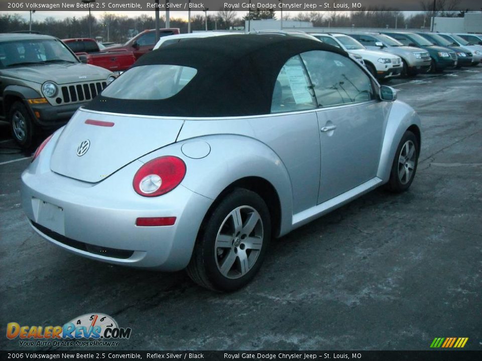 2006 Volkswagen New Beetle 2.5 Convertible Reflex Silver / Black Photo #5
